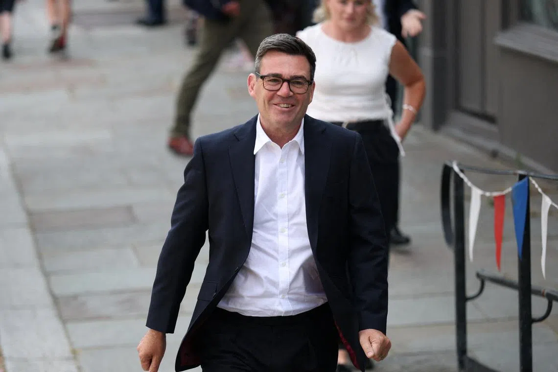 FILE PHOTO: Newly elected leader of Britain's Labour Party Andy Burnham arrives for his first engagement as leader, in Gravesend, Kent, Britain, July 17, 2026. REUTERS/Isabel Infantes/File Photo