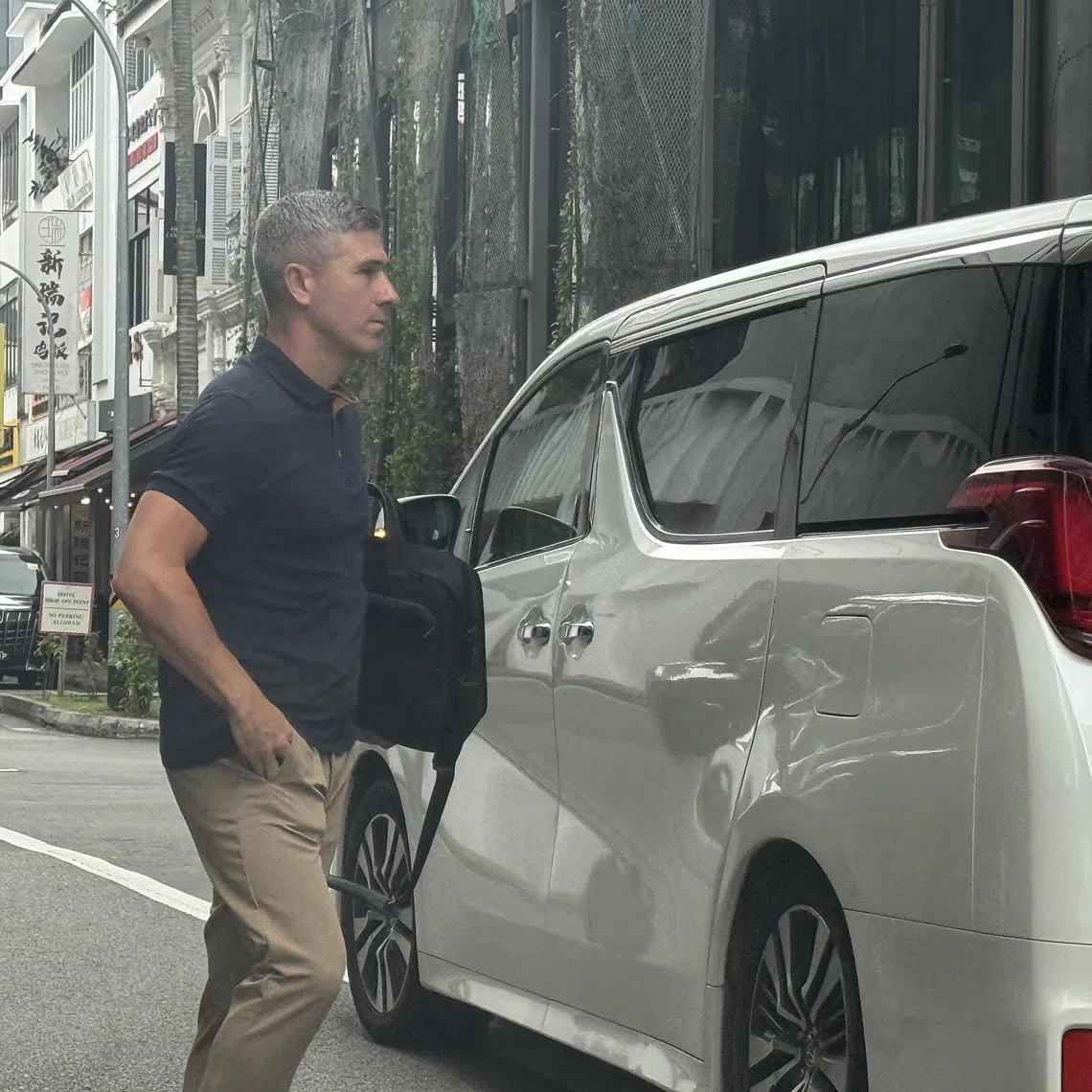 dgsoc14 - Nick Montgomery is in town for talks with the FAS

Credit: Deepanraj Ganesan