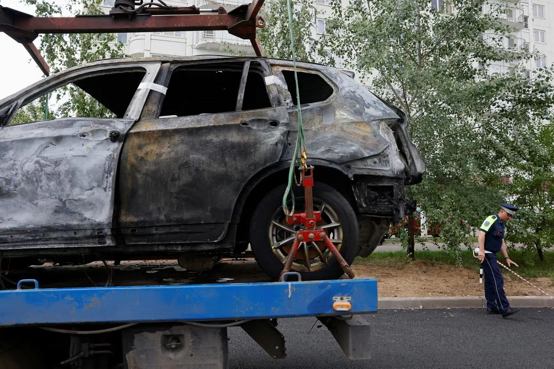 Russia probes two car bombs in Moscow