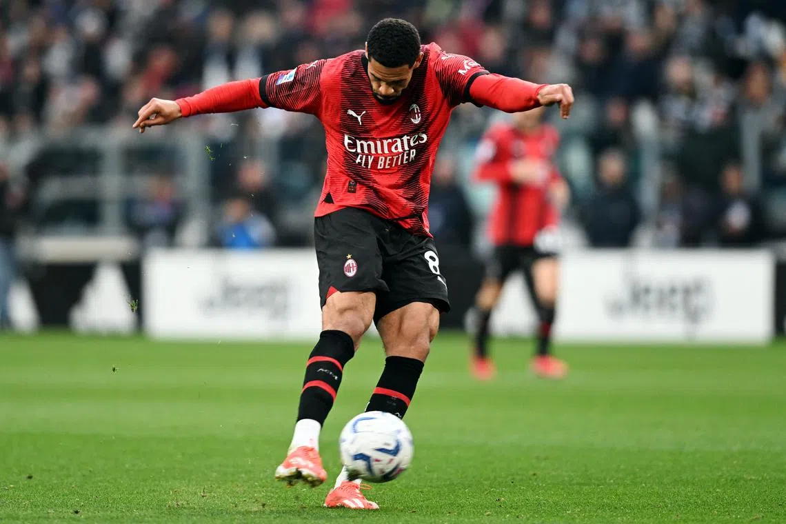 FILE PHOTO: Soccer Football - Serie A - Juventus v AC Milan - Allianz Stadium, Turin, Italy - April 27, 2024 AC Milan's Ruben Loftus-Cheek misses a chance to score REUTERS/Daniele Mascolo/ File Photo