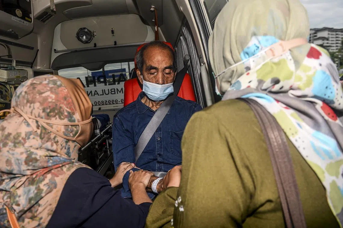 Mr Ali Jais’ youngest daughter had put out an appeal on social media to look for her father, whom she had last seen in 2001. 