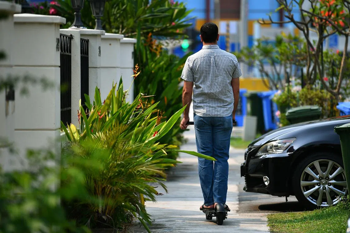 Since April 2020, motorised personal mobility devices including e-scooters have been banned from footpaths.
