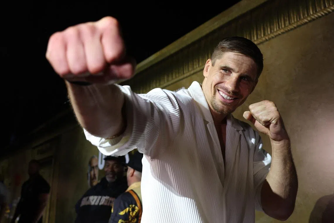 Boxing - Oleksandr Usyk v Rico Verhoeven launch event  - Khufu's Restaurant, Giza, Egypt - May 20, 2026 Rico Verhoeven poses for a photo during the launch event REUTERS/Amr Abdallah Dalsh