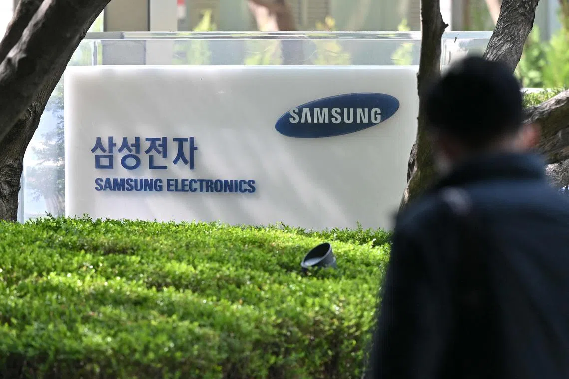 Samsung has lost some of its innovative edge in dram and nand manufacturing technologies.