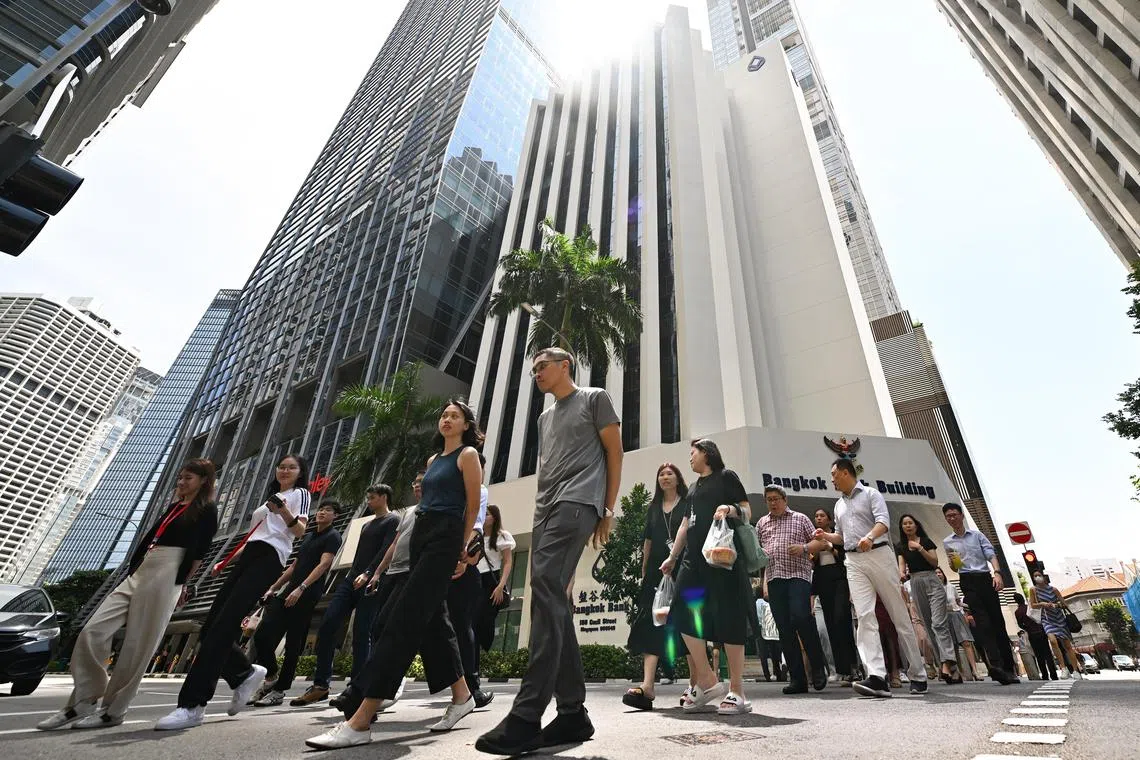 Retrenchments declined from 3,820 in Q1 2023 to 3,200 in Q2.