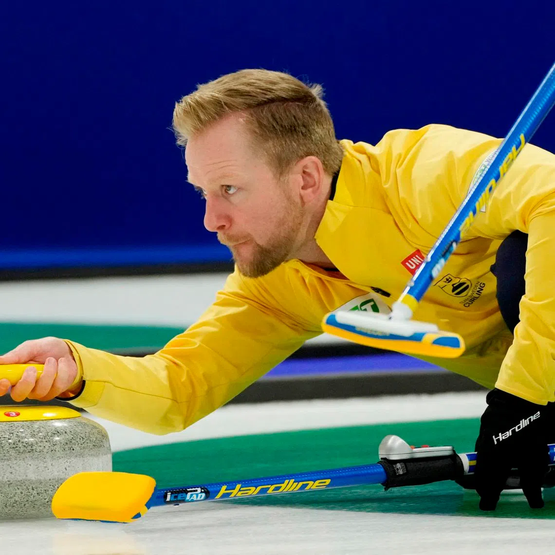 Curling - World Men's Curling Championship - Mosaic Place, Moose Jaw, Saskatchewan, Canada - April 4, 2025 Sweden's Niklas Edin in action during the match against Norway REUTERS/Todd Korol