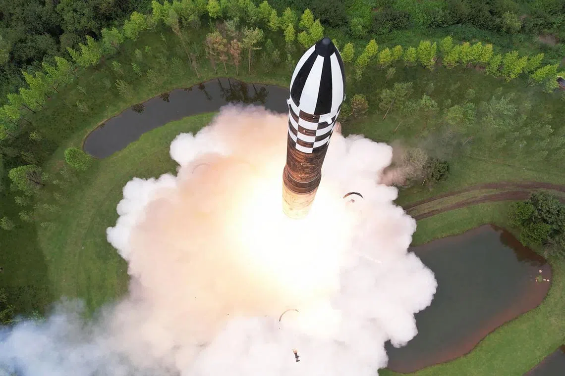 Japan said that the Intercontinental ballistic missile flew for 74 minutes to an altitude of 6,000km and a range of 1,000km.