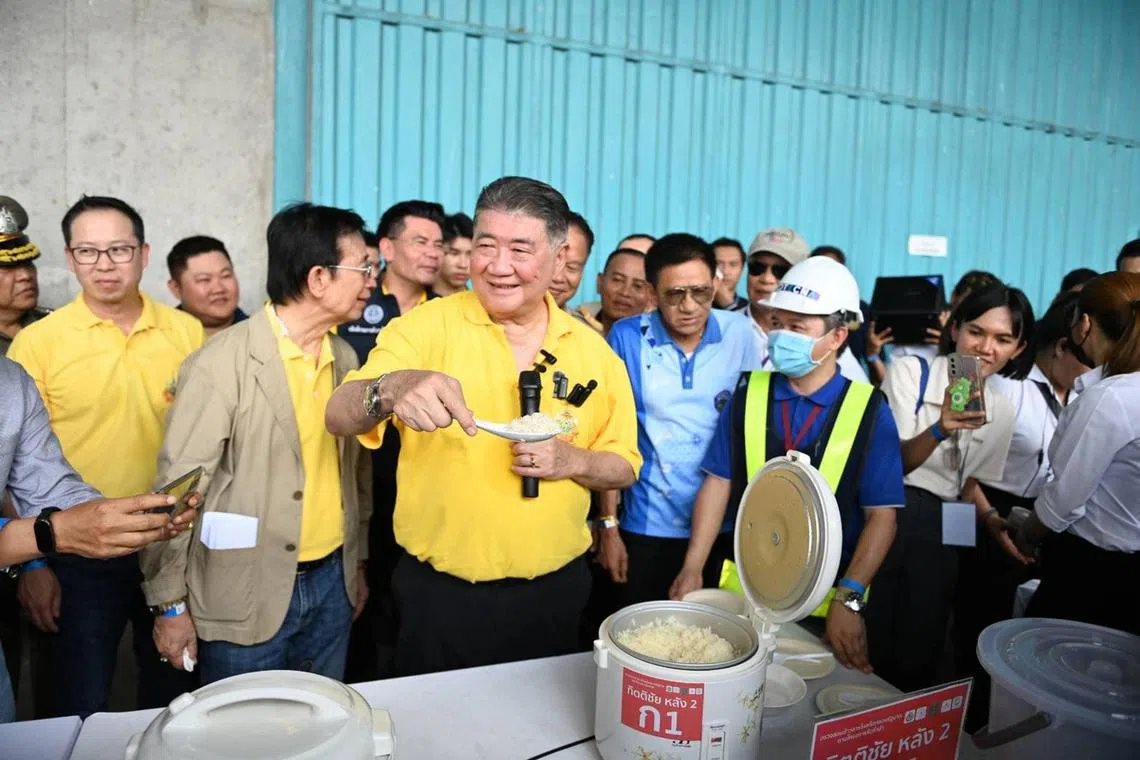 Thai commerce minister Phumtham Wechayahai has eaten it. So has premier Srettha Thavisin. In recent days, the Pheu Thai-led Cabinet has revived political ghosts by eating rice that has been stockpiled for ten years under the disastrous rice subsidy scheme implemented by Yingluck Shinawatra’s administration. They claim the rice can be sold. The rice-pledging scheme eventually resulted in a court case over criminal negligence that forced Yingluck to flee overseas, after which she was jailed for five years in absentia.