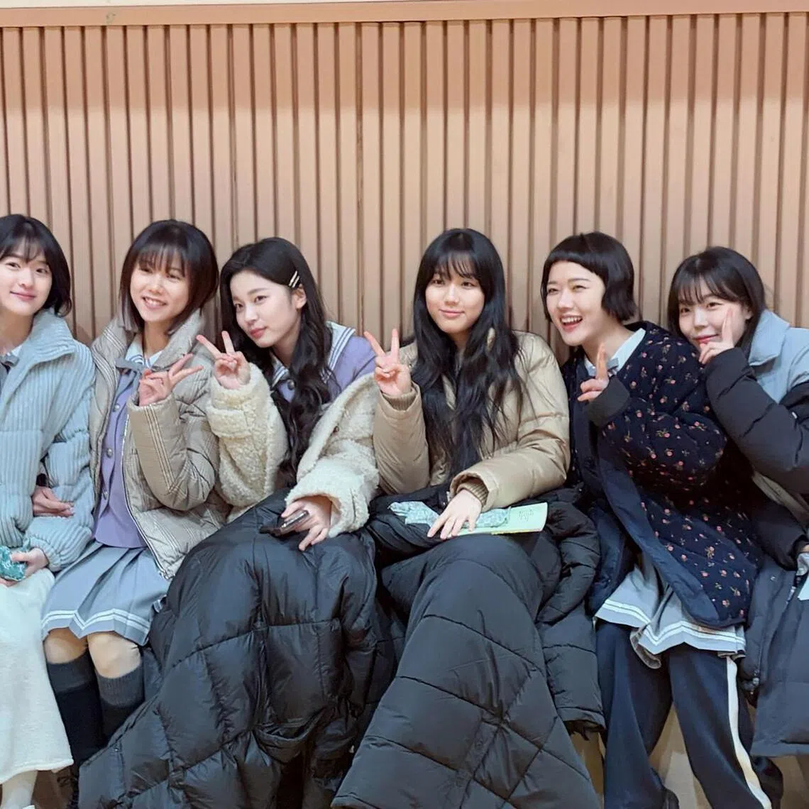 jsperfect16 - Singaporean actress Gladys Bay (second from left) with her South Korean castmates from K-drama Absolute Value Of Romance.


PHOTO: COURTESY OF GLADYS BAY