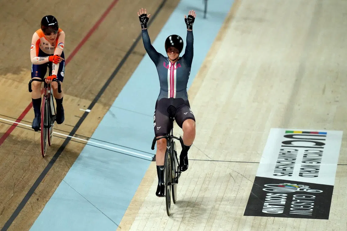 FILE PHOTO: Cycling - UCI World Championships 2023 - Emirates Arena, Glasgow, Scotland, Britain - August 4, 2023 Jennifer Valente of the U.S. celebrates after winning the women's elite scratch race REUTERS/Maja Smiejkowska/File Photo