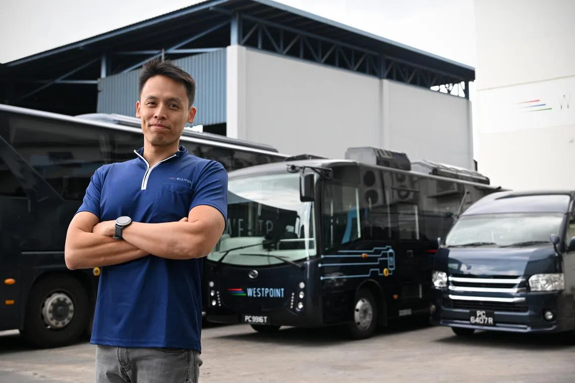 eltransport/ST20231117_202356208065/Ng Sor Luan/Private transport operator Westpoint Transit is offering a sign-on bonus of up to $10,000 for local and PR drivers from Dec 15. Director of the company, Lionel Lee.