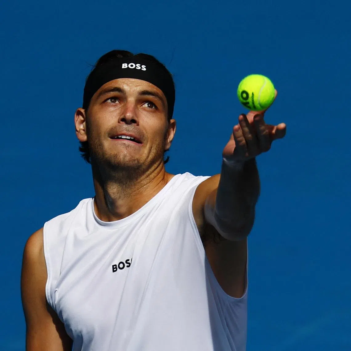 Tennis - Australian Open - Practice - Melbourne Park, Melbourne, Australia - January 9, 2025 Taylor Fritz of the U.S. during a practice session ahead of the Australian Open REUTERS/Edgar Su/File Photo