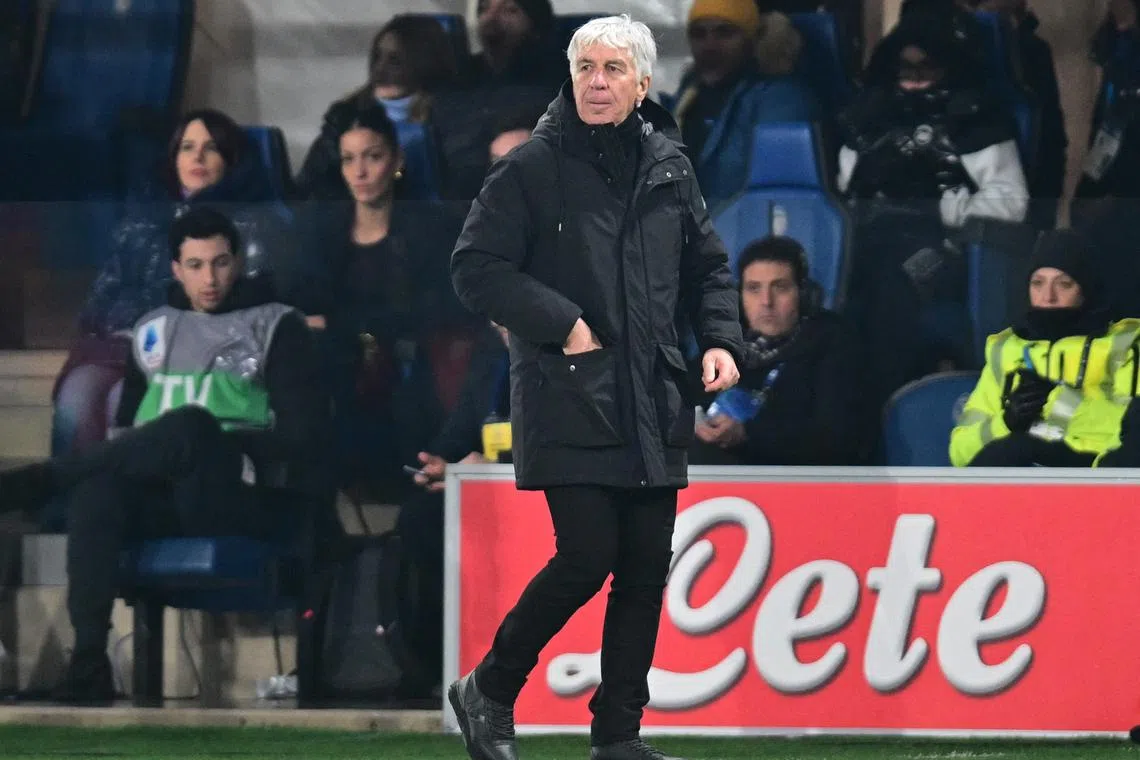 Soccer Football - Serie A - Atalanta v Torino - Gewiss Stadium, Bergamo, Italy - February 1, 2025 Atalanta coach Gian Piero Gasperini looks on REUTERS/Daniele Mascolo