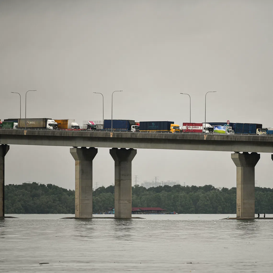 The Second Link is a bridge and expressway connecting Tuas in Singapore to Gelang Patah in Johor, Malaysia.