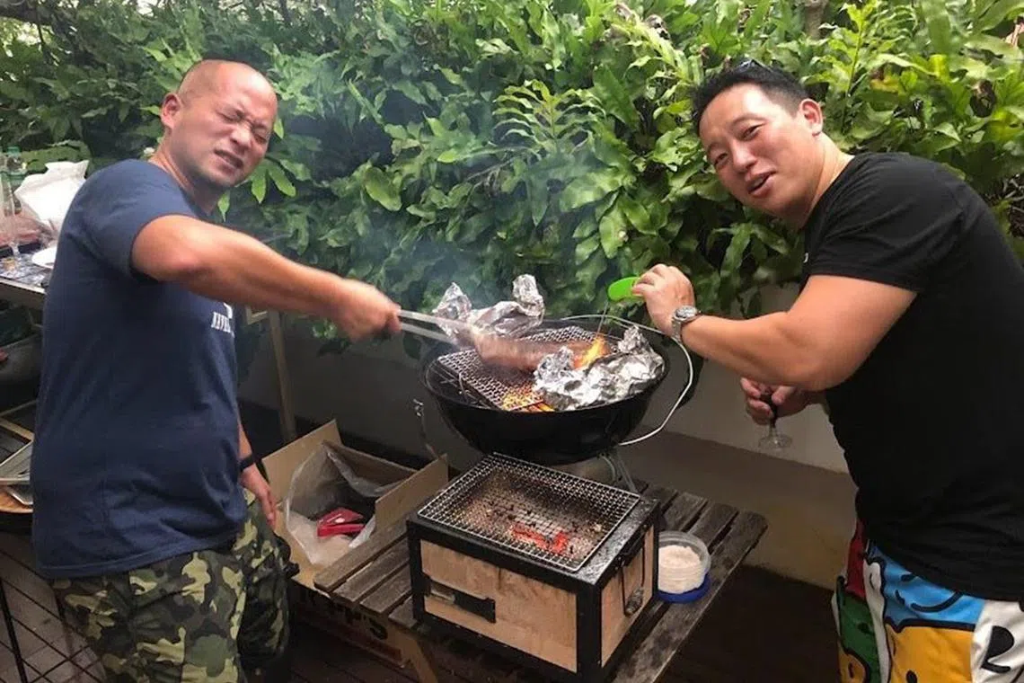 joperfect26 - Taro Takayama with a friend, at a barbeque at a friend's place.



Source: Courtesy of Taro Takayama