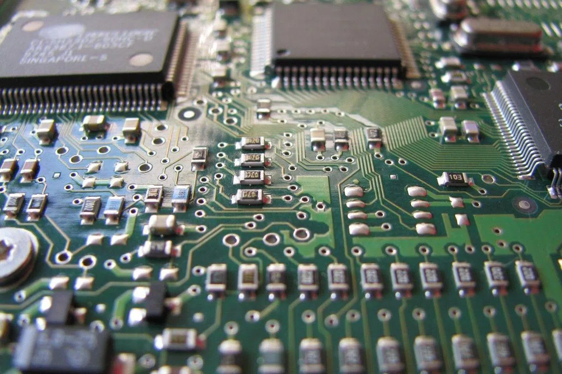 The pandemic has fuelled a global shortage of memory chips, with governments scrambling to secure supplies as carmakers and tech companies have been forced to make production cuts.