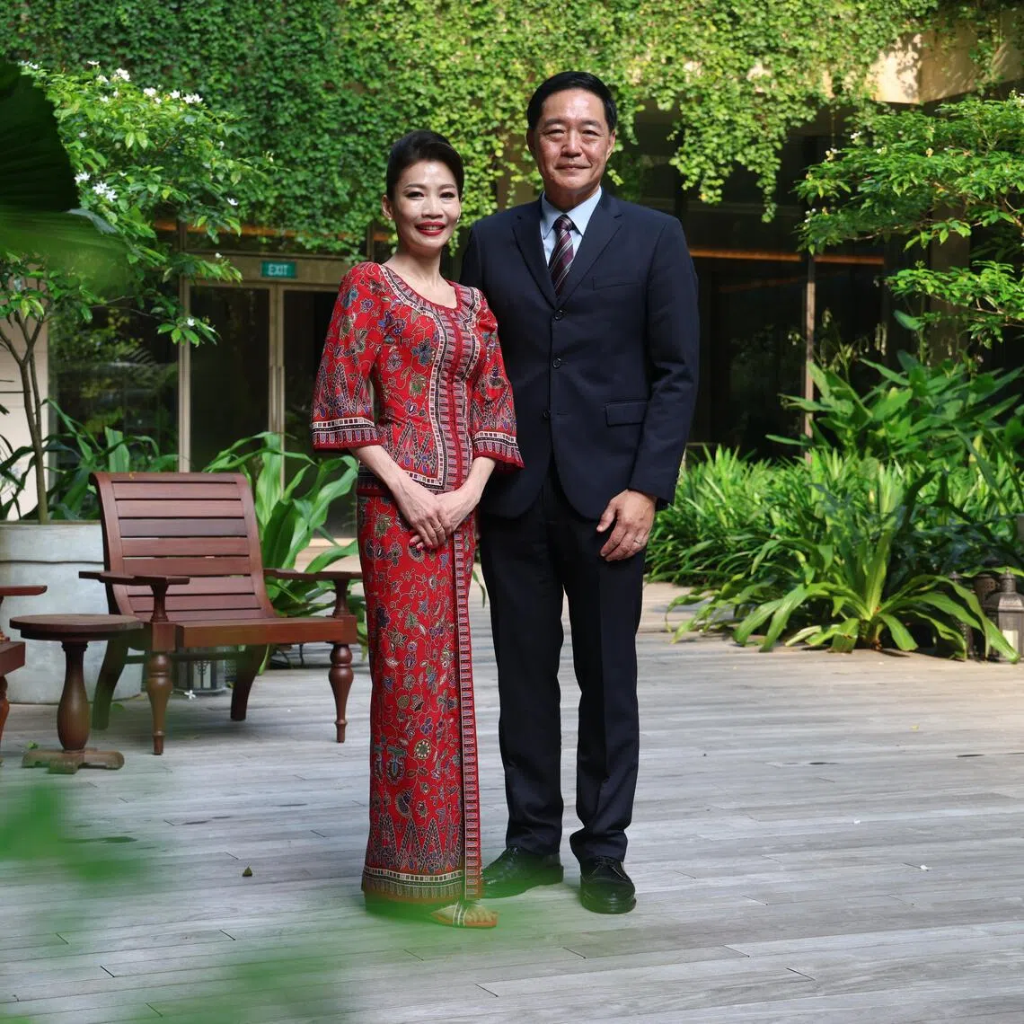 Chief stewardess Serene Koh and inflight manager Kueh Joo Tong were   among the 29 individuals and teams recognised at the annual SIA CEO Service Excellence Awards ceremony.