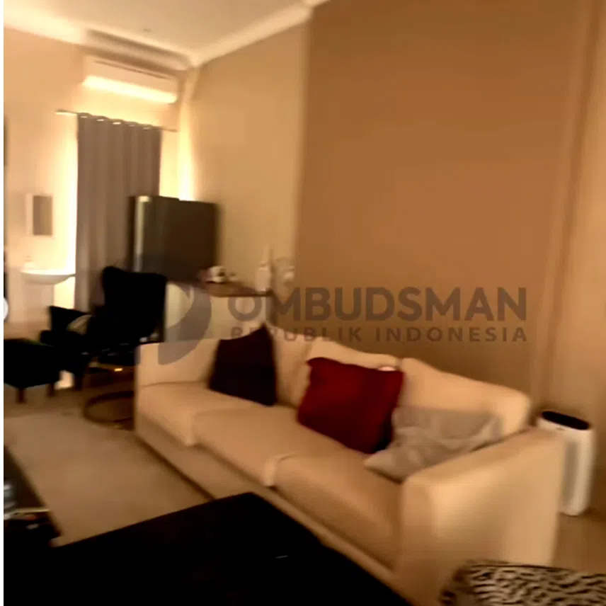 Indonesia’s Ombudsman found during its surprise inspection on Cibinong prison in Bogor, more than 10 residential units, some resembling homestays, terraced houses and villas, among other things on Sept 23.