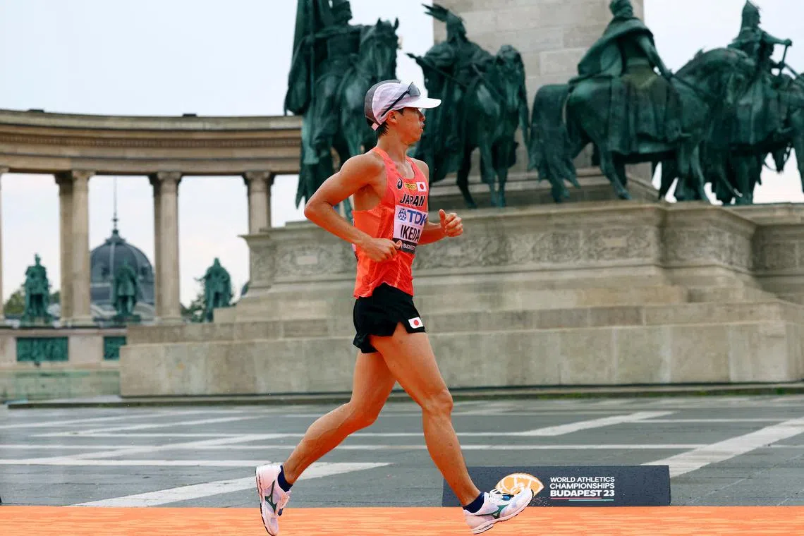 FILE PHOTO: Athletics - World Athletics Championship - Men's 20 km Race Walk - Budapest, Hungary - August 19, 2023 Japan's Koki Ikeda in action during the men's 20 km race walk REUTERS/Bernadett Szabo/File Photo