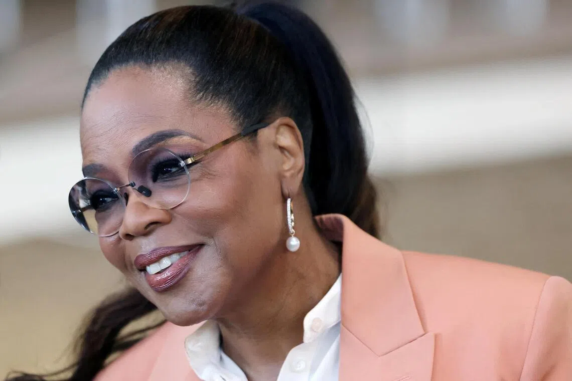 Oprah Winfrey's podcast channel, which she started at the end of 2024, has a subscriber base of 913,000. 
