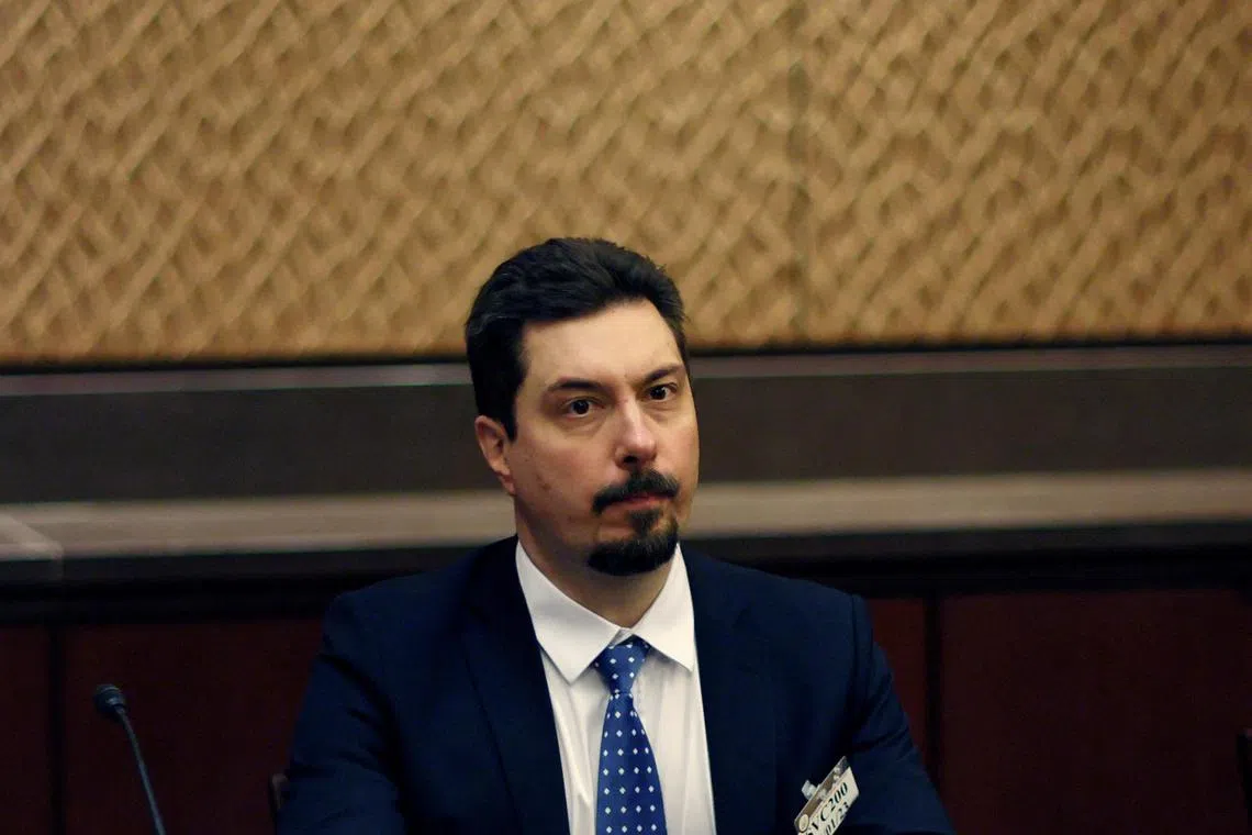 Ukraine is investigating a large-scale corruption that involves Supreme Court Chief Justice Vsevolod Kniaziev.