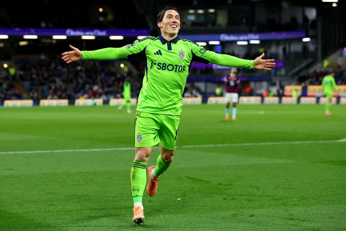 Fulham win at Burnley for first time in 35 attempts