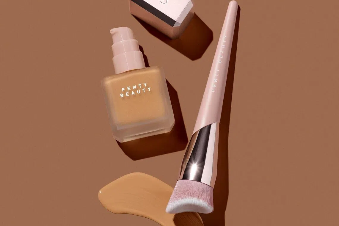 Fenty Beauty’s Pro Filt’r Fluid Flex Natural Matte Longwear Foundation ($72) and Foundation Brush 165 ($55).