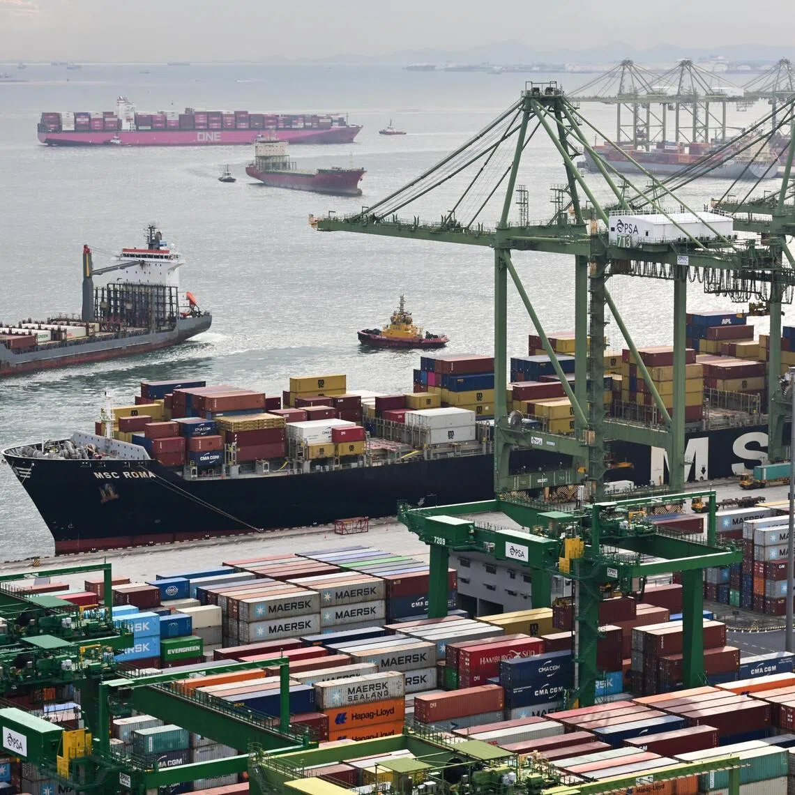 Shipments of electronic products rose 33.2 per cent in October, extending the 30.4 per cent rise in the previous month.