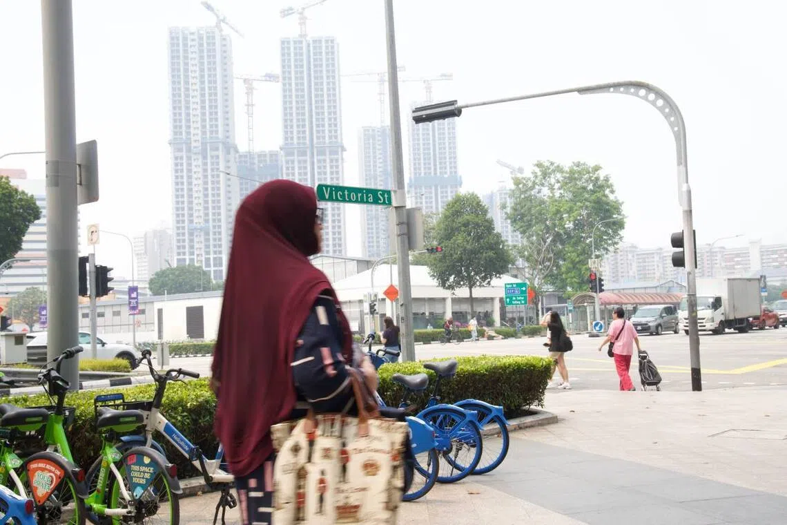 PSI readings across Singapore have been in the unhealthy range since 2am on Oct 9.