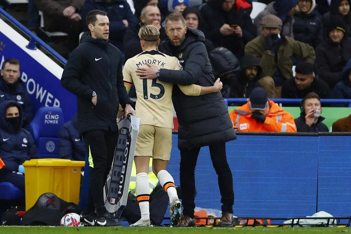 Chelsea manager Graham Potter and Mykhailo Mudryk during the Premier League clash with Leicester City.