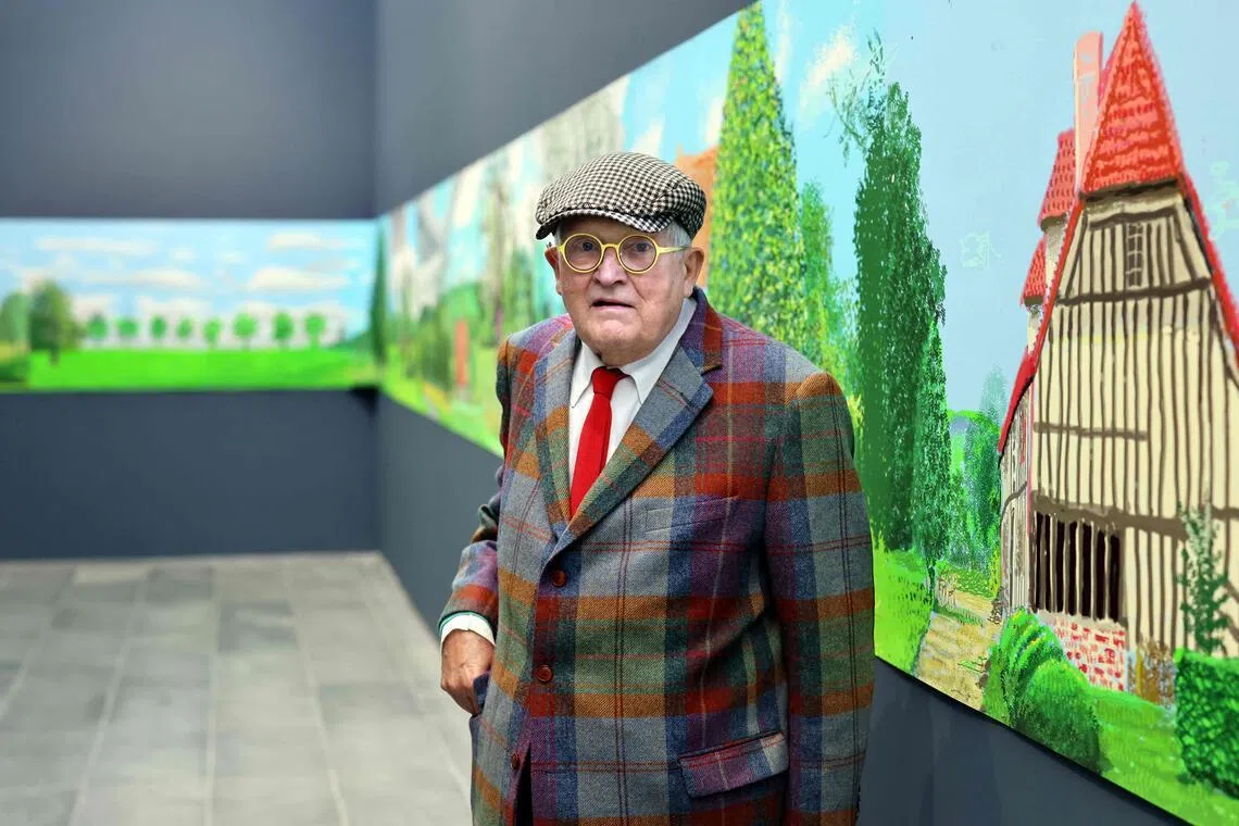British artist David Hockney died "peacefully at home", his publicist said.