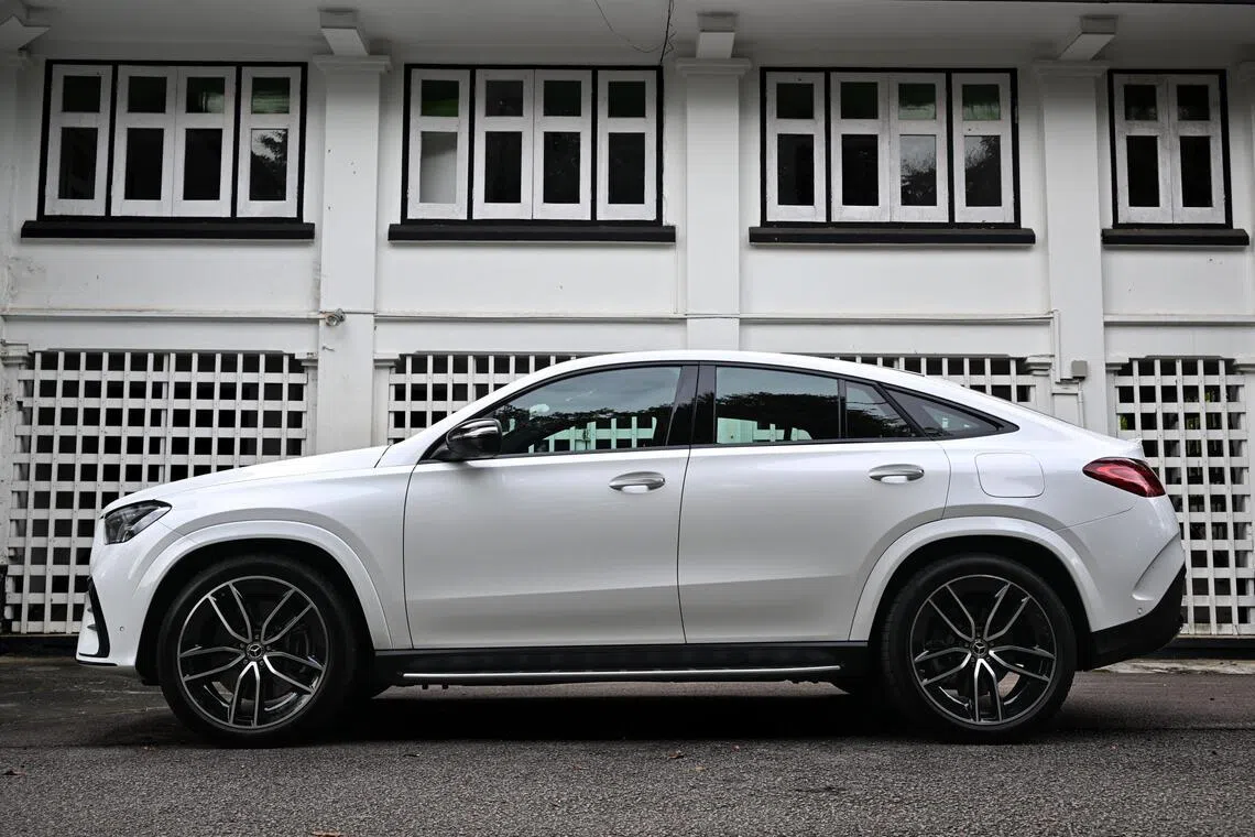 Mercedes-Benz priced the GLE plug-in hybrid below the mild-hybrid 3-litre versions so buyers are not paying more for the coupe styling. 