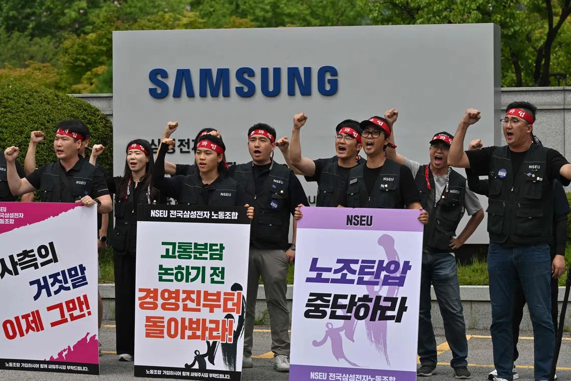 Analysts have said a drawn-out strike by key personnel will add to challenges for Samsung.