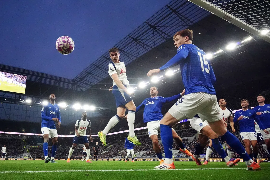 Soccer Football - Premier League - Everton v Tottenham Hotspur - Hill Dickinson Stadium, Liverpool, Britain - October 26, 2025 Tottenham Hotspur's Micky van de Ven scores their first goal Action Images via Reuters/Jason Cairnduff