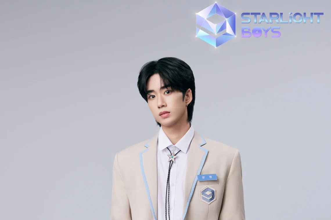 The 22-year-old Singaporean actor Yang Yan will compete to debut as part of a K-pop boy band on the idol survival programme Starlight Boys.