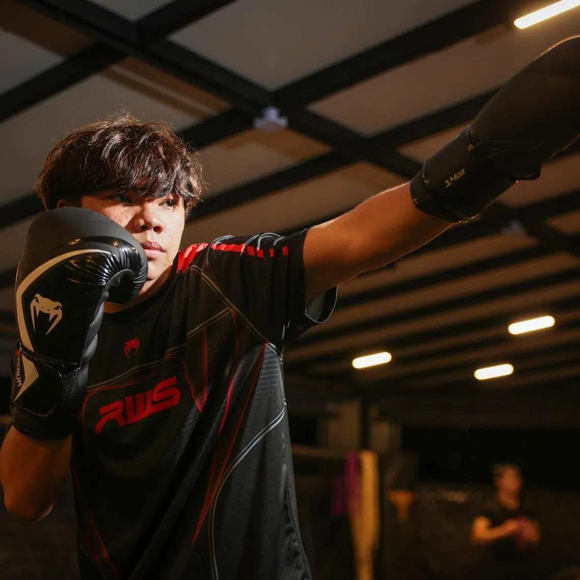 Gin Tay/ etdarz/ Elisha Tushara/
Muhammad Darzley Abil, 16, in a muay thai practise session at Tricolor MMA on Dec 18, 2025.