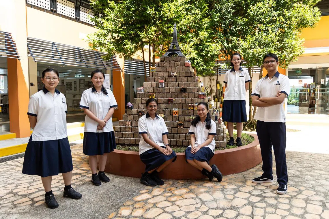 Naval Base Secondary students (fro left) Sarah Lim 15, Chan Xiang Ran 16, Shreah Saju 14, Rochelle Belisario 15, Kang Anya, 16, Dini Asyraf bin Abdul Raup, 15, are involved in various art programmes the school offers. 