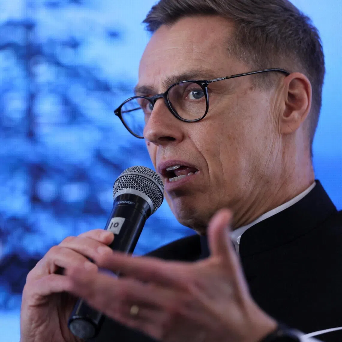 Finnish President Alexander Stubb  made his comments after Finland’s government last week unveiled plans to lift a longstanding ban on nuclear arms on its territory.