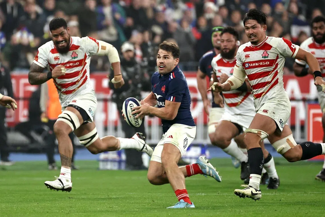 ‘Hungry’ France rugby star Antoine Dupont shines in win over Japan ...