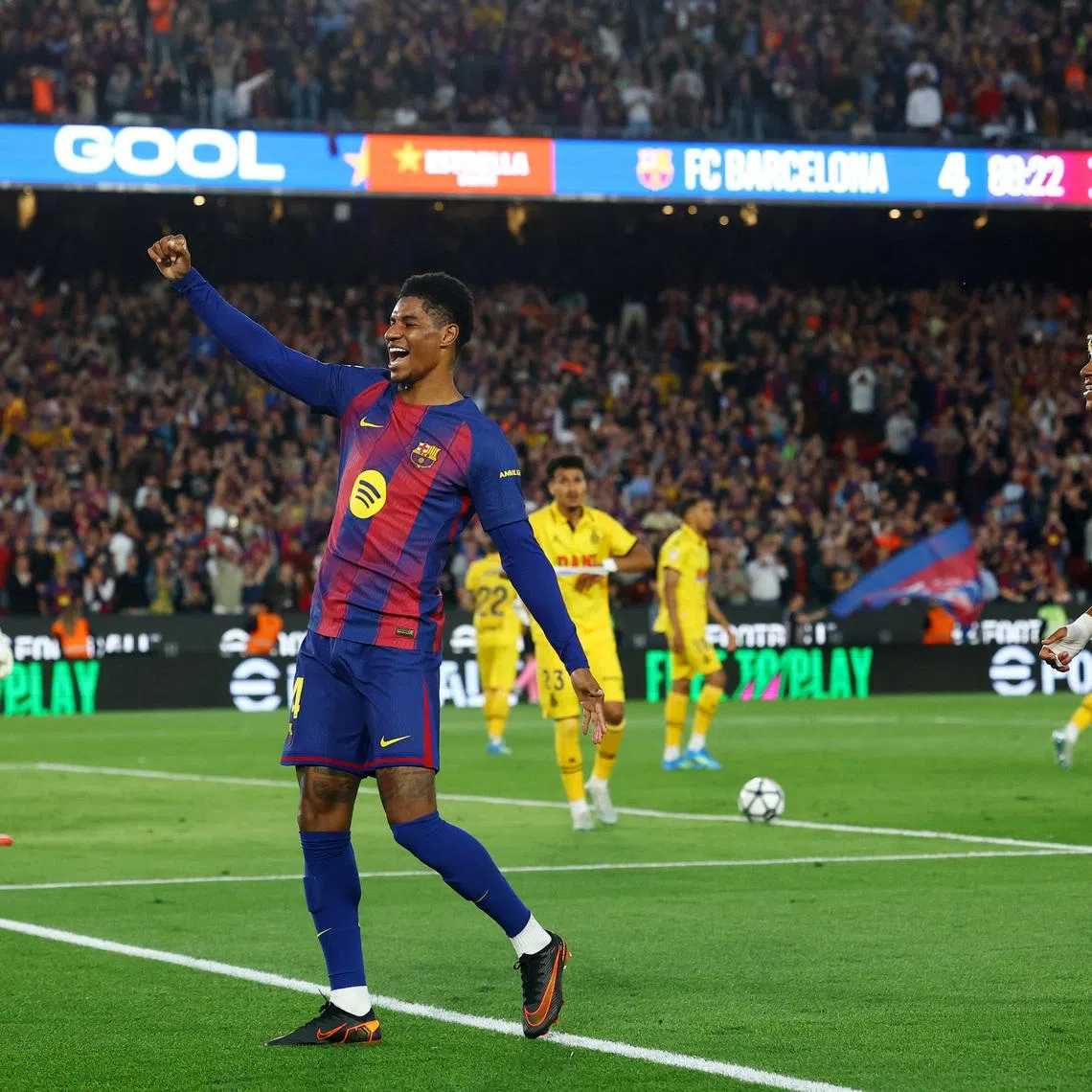 Soccer Football - LaLiga - FC Barcelona v Espanyol - Spotify Camp Nou, Barcelona, Spain - April 11, 2026 FC Barcelona's Marcus Rashford celebrates scoring their fourth goal with Lamine Yamal REUTERS/Albert Gea