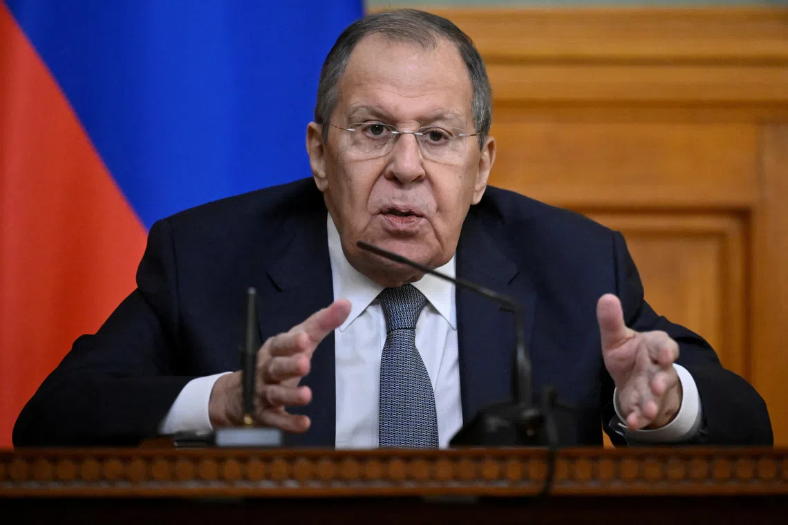 Russian Foreign Minister Sergei Lavrov said that Russia wants a package of documents agreed to underpin a long-term peace deal in Ukraine.