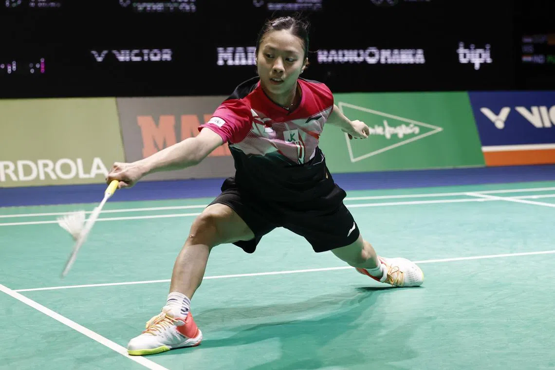 Singapore's Yeo Jia Min in action against India's Pusarla Sindhu during their Madrid Spain Masters semifinal game on April 1.