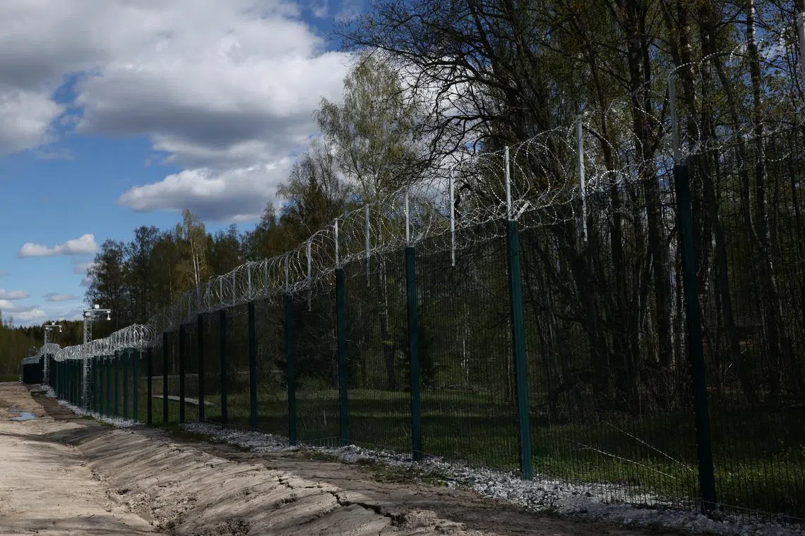 Finland completes first 35 km of fence on Russian border