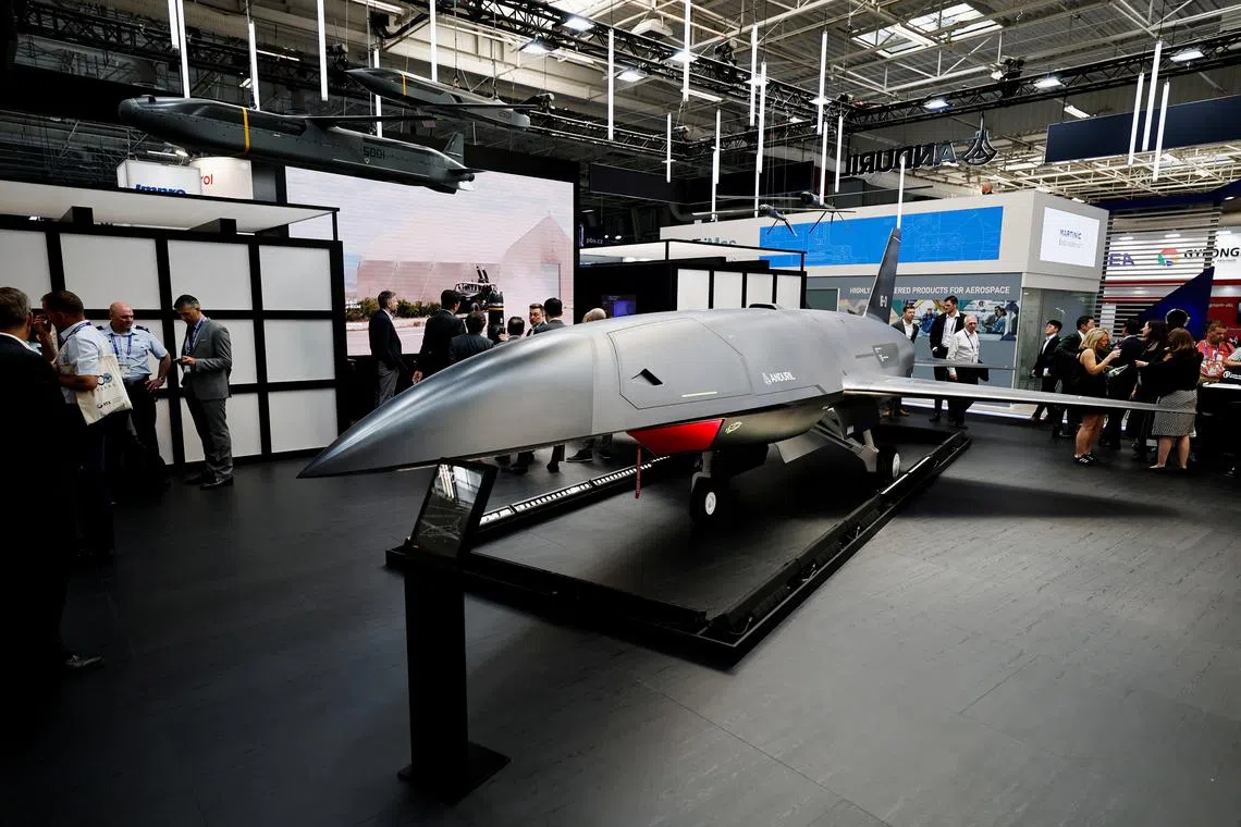 FILE PHOTO: An Anduril Industries Fury autonomous air vehicle (AAV) is displayed at the 55th International Paris Airshow at Le Bourget Airport near Paris, France, June 17, 2025. REUTERS/Benoit Tessier/File Photo