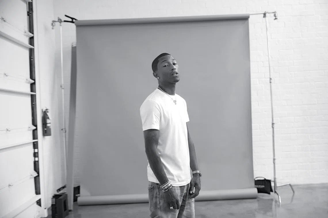 HBPHARRELL31 - PHARRELL_WILLIAMS_PORTRAIT_BY_ERIK_IAN

Credit: Courtesy of Louis Vuitton