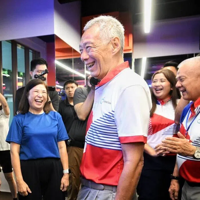 Senior Minister Lee Hsien Loong chatting with members of the public at the official reopening of Cheng San Community Club on Dec 6.