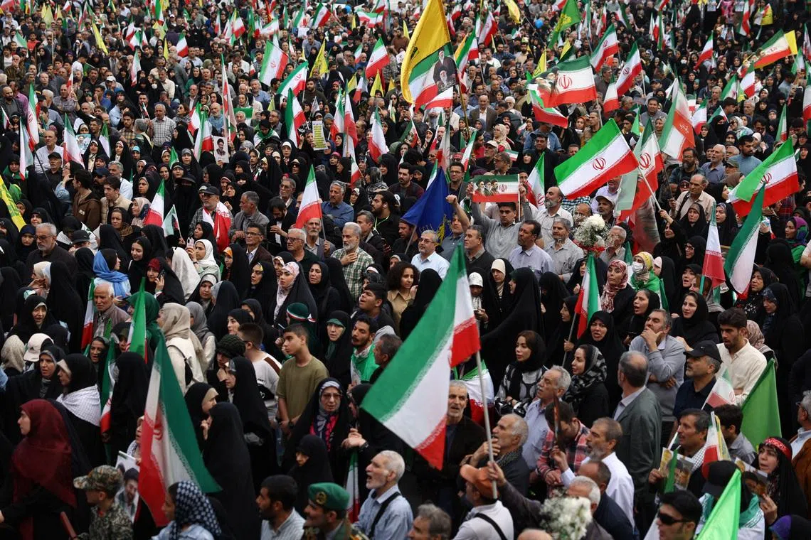 People attend a rally in Tehran, Iran, April 29, 2026. Majid Asgaripour/WANA (West Asia News Agency) via REUTERS ATTENTION EDITORS - THIS PICTURE WAS PROVIDED BY A THIRD PARTY