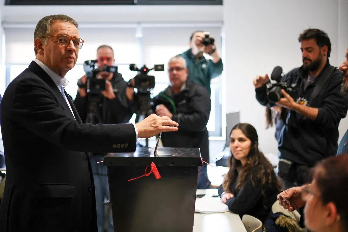 Moderate Socialist and Portuguese presidential candidate Antonio Jose Seguro casts a ballot during the presidential election, in Caldas da Rainha, Portugal, February 8, 2026. REUTERS/Pedro Nunes