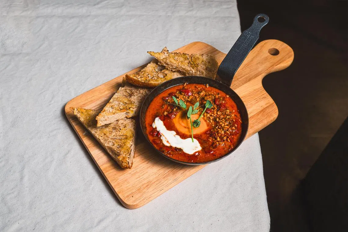 eqpicks21 - Back to Eden_Shakshuka

Source and copyright: Back to Eden 
Condition: Free
Float: LIFE