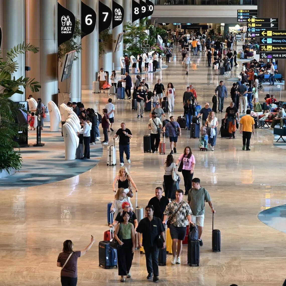 The number of passengers fell 1.5 per cent compared with the same period last year.